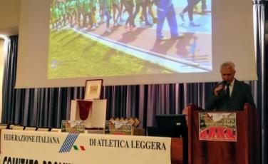 Consigliere Centenaro porta i saluti del Sindaco Brugnaro alla 23ª Festa Atletica Veneziana Consigliere Centenaro porta i saluti del Sindaco Brugnaro alla 23ª Festa Atletica Veneziana