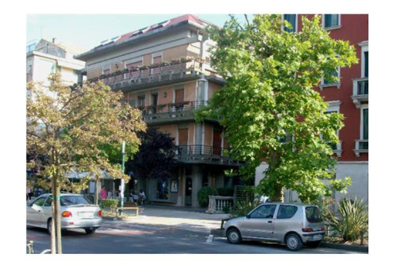 Avviso indagine di mercato per vendita palazzina ex APT al Lido di Venezia Avviso indagine di mercato per vendita palazzina ex APT al Lido di Venezia