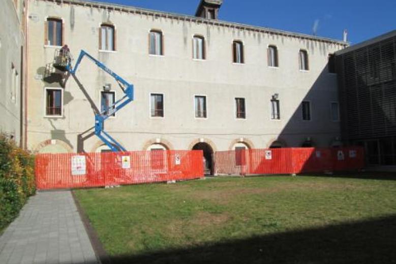 L'intervento sul tetto del Foscarini Liceo Foscarini